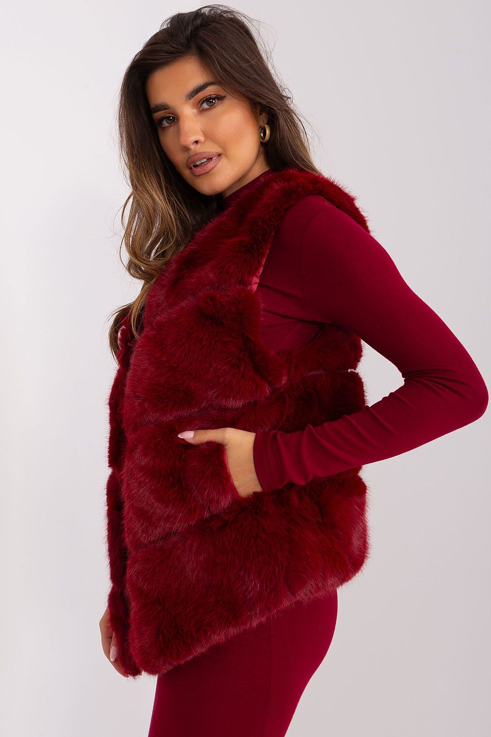 vest model 187561 AT