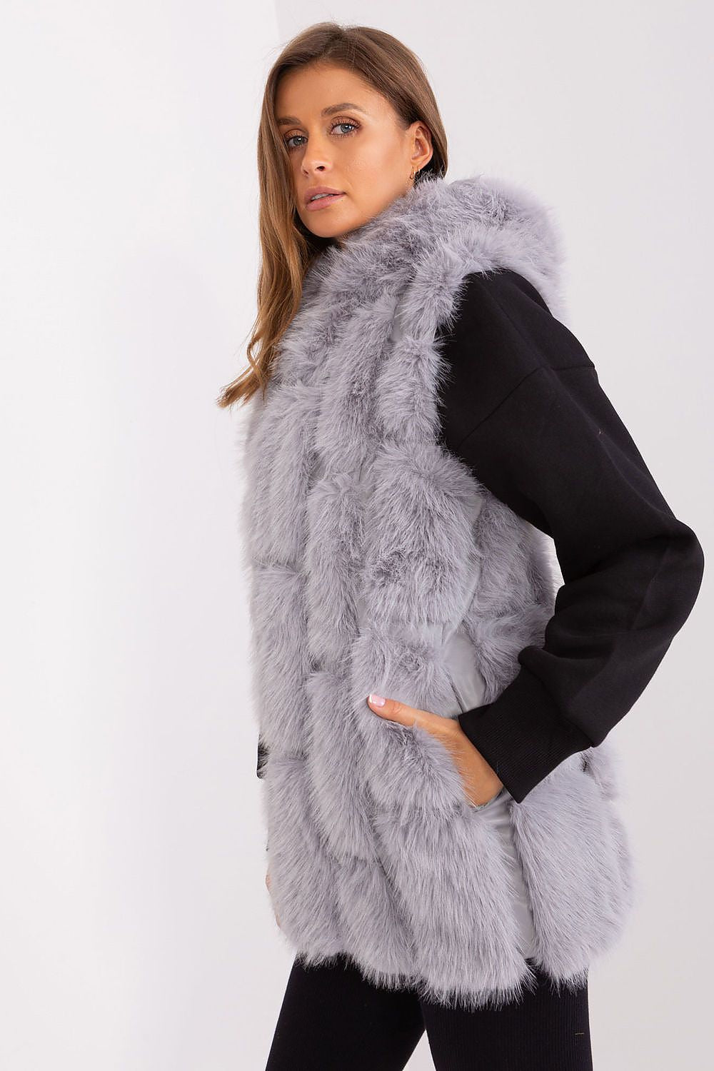 vest model 187591 AT