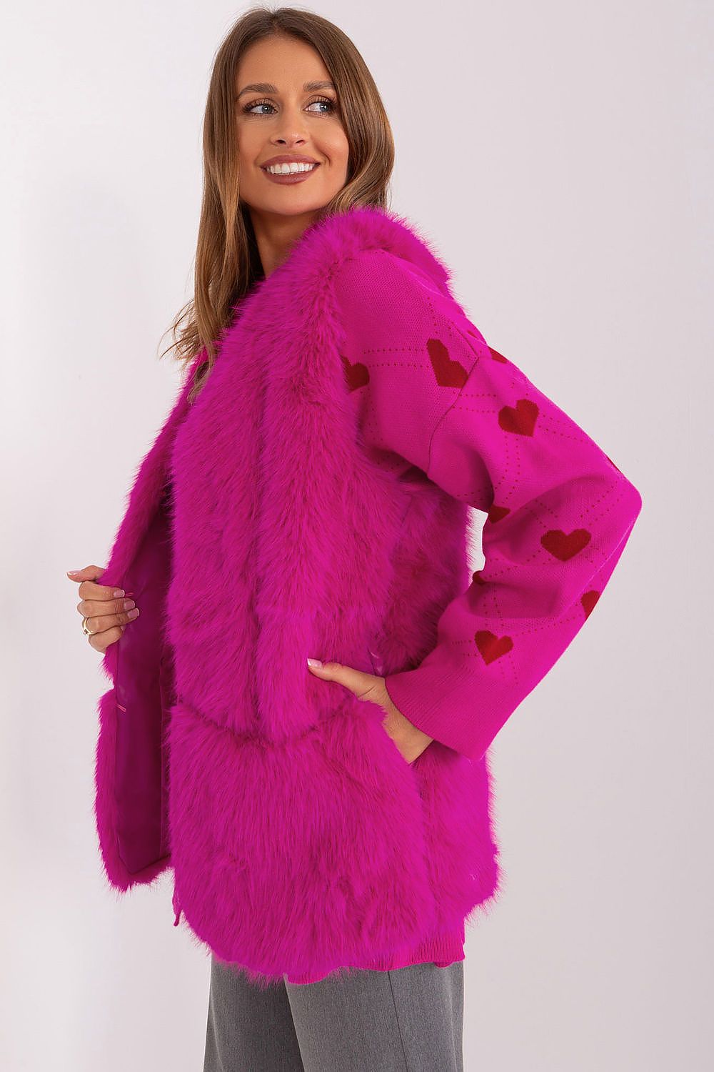 vest model 187599 AT