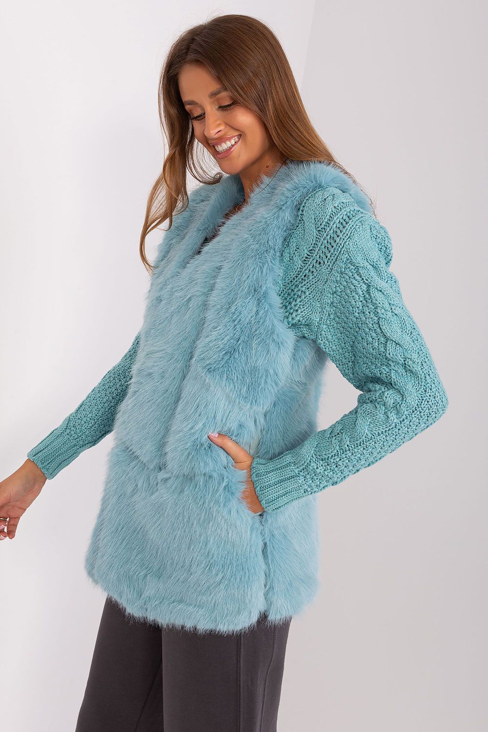 vest model 187601 AT
