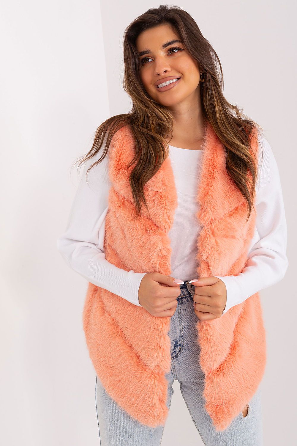 vest model 187739 AT