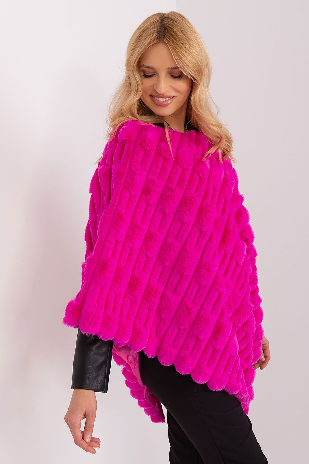 poncho model 190863 AT