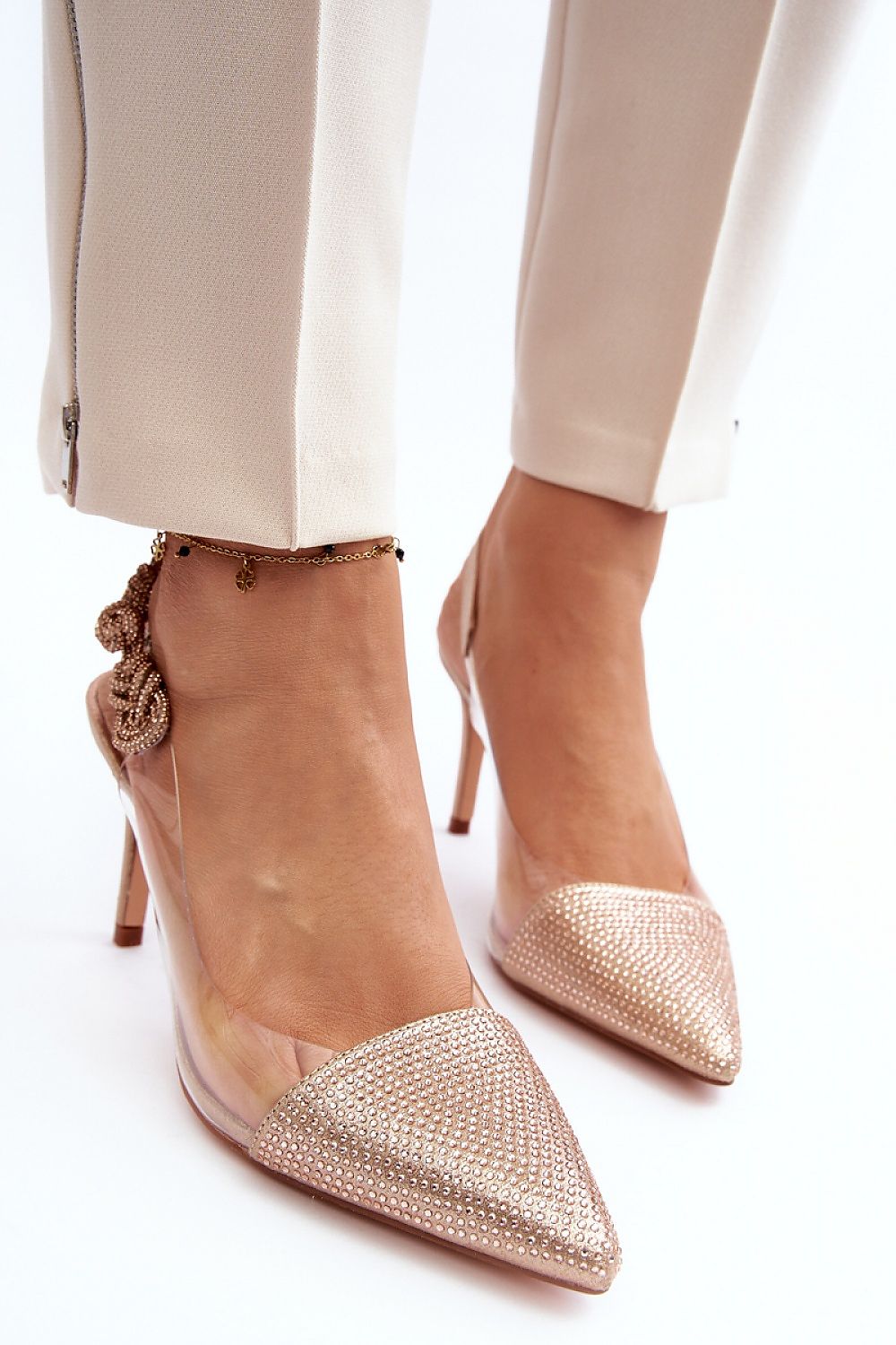 naaldhakken model 191359 Step in style