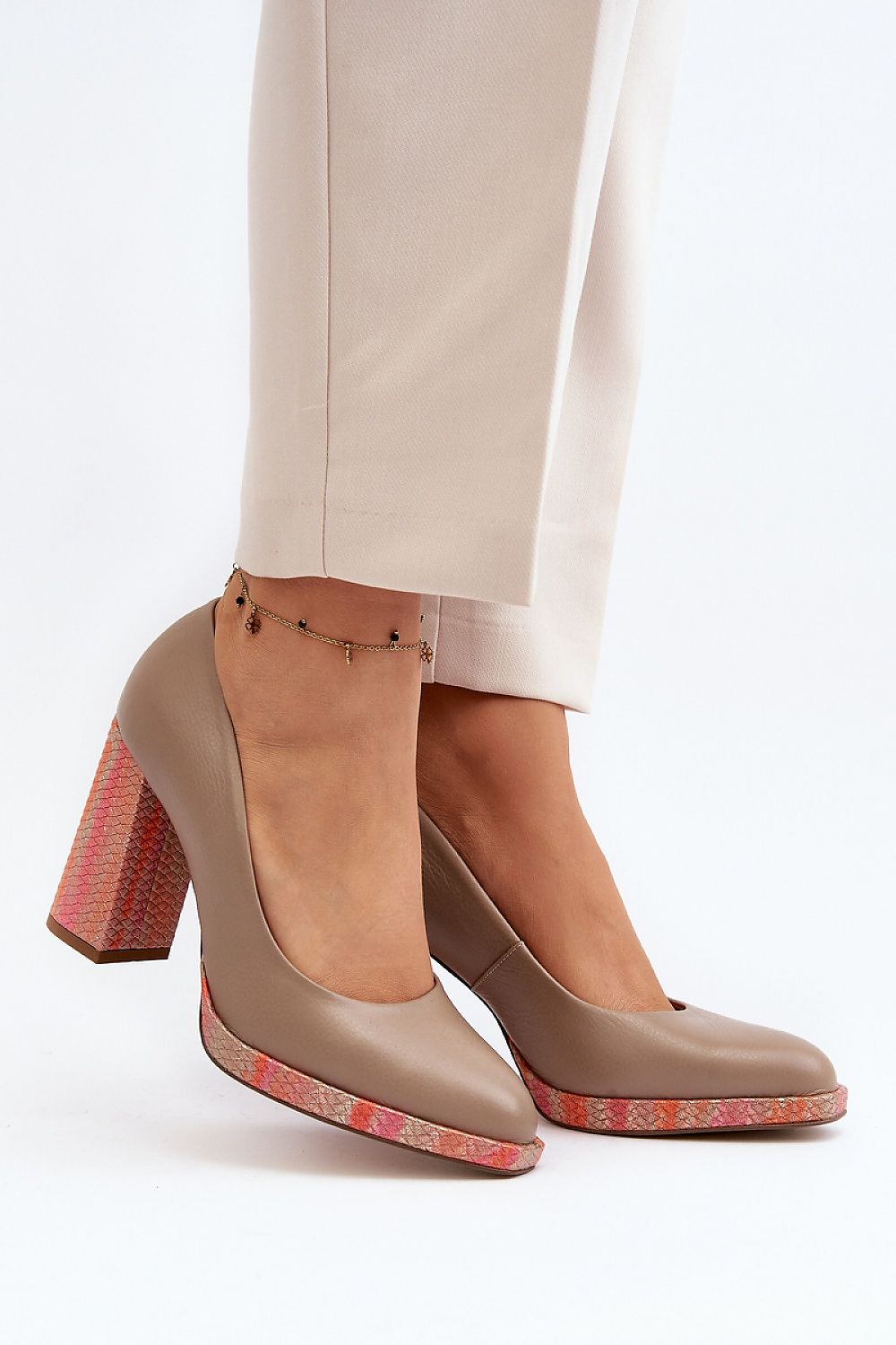 Pumps met dikke hak model 192298 Step in style