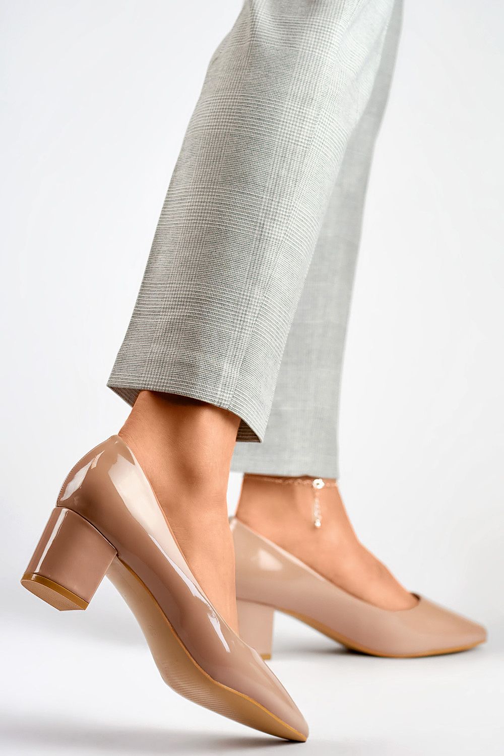 Pumps met dikke hak model 193759 PRIMO