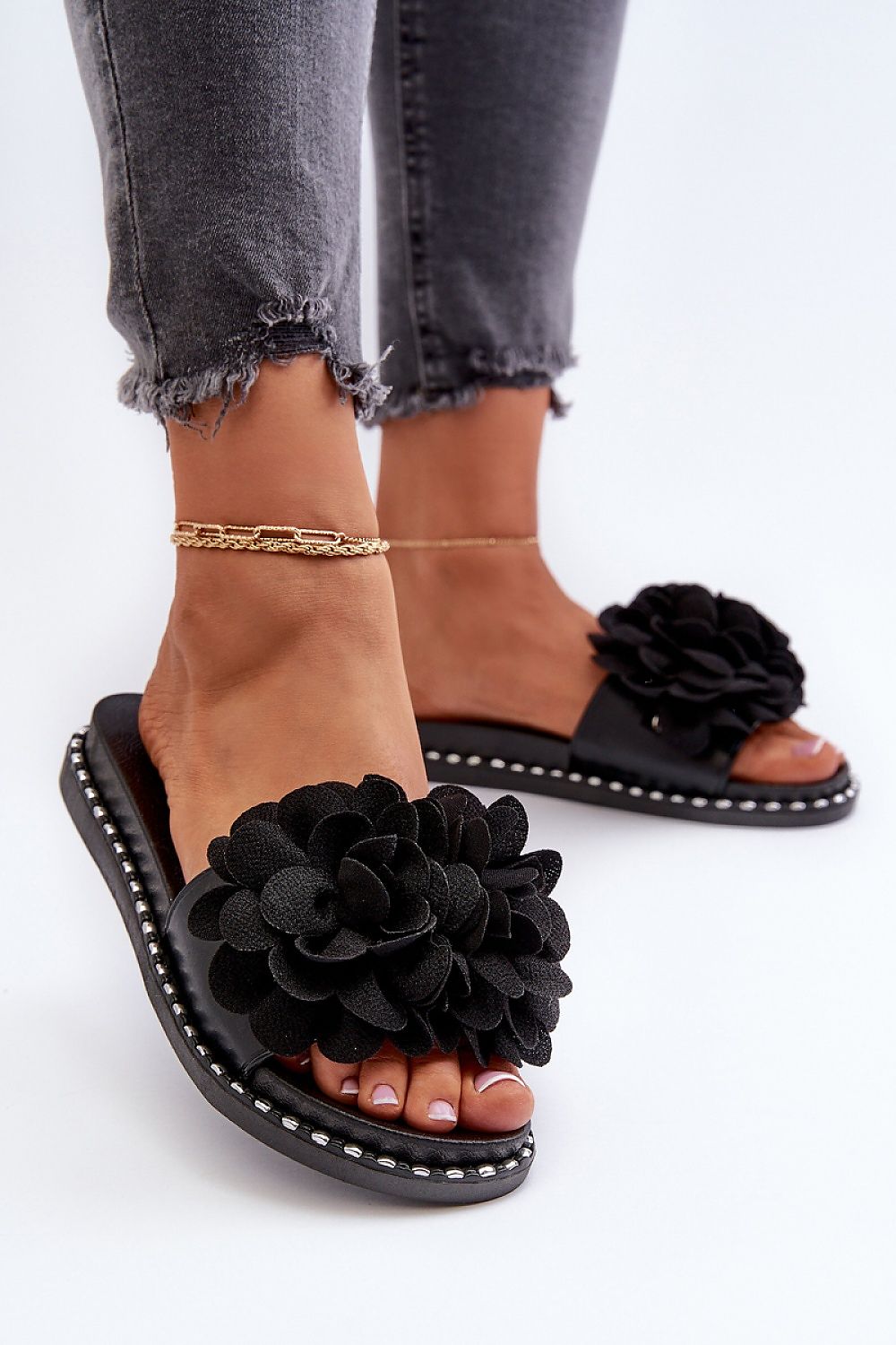 slippers model 194704 Step in style
