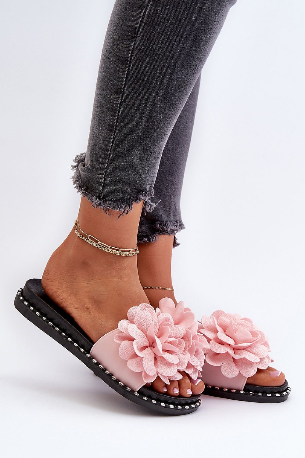 slippers model 194706 Step in style