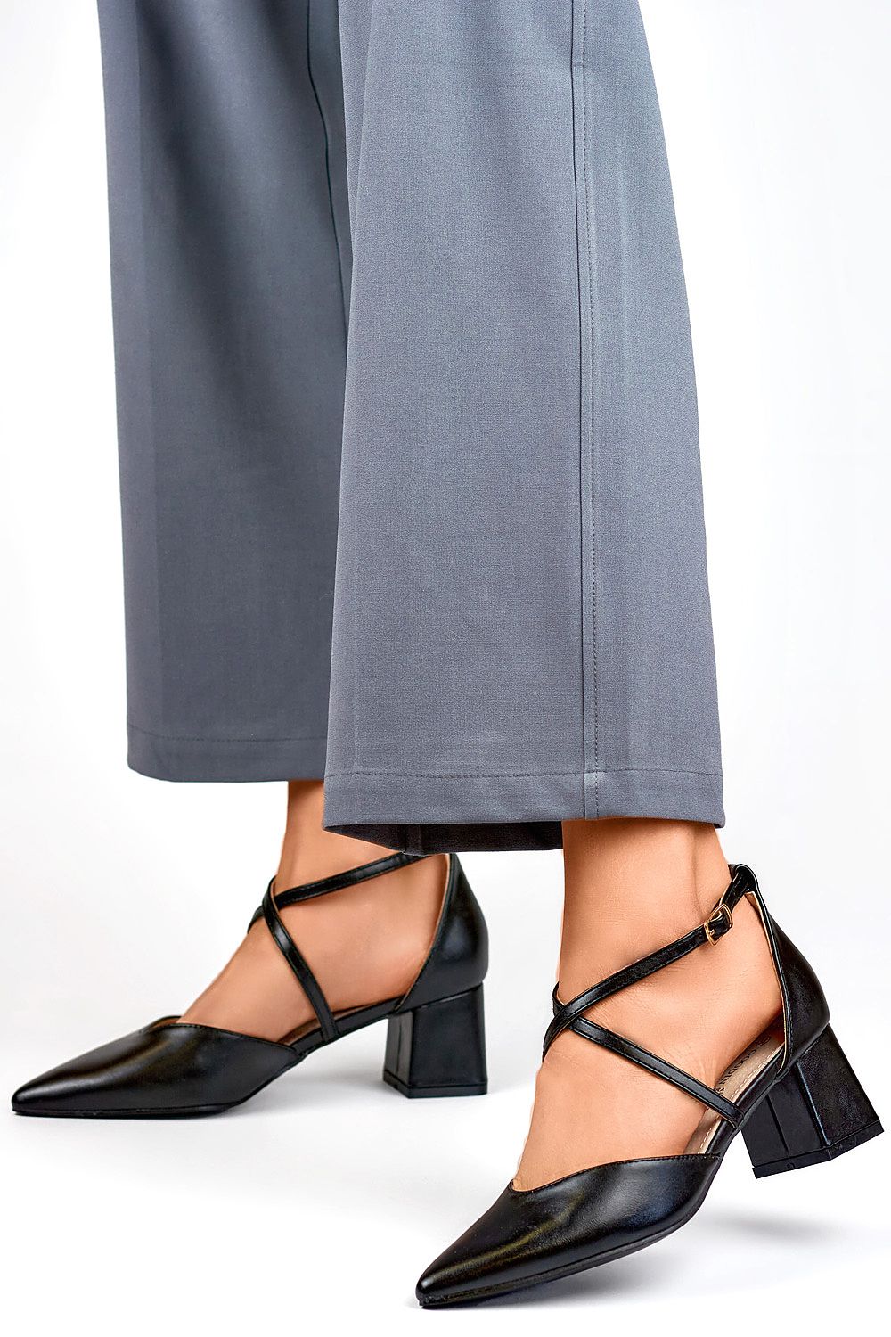 Pumps met dikke hak model 194872 PRIMO