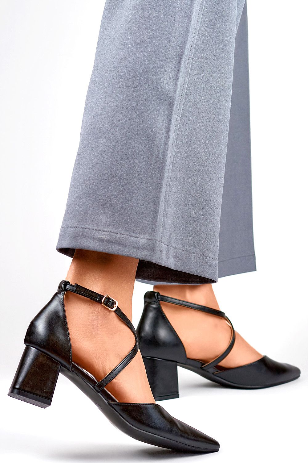 Pumps met dikke hak model 194872 PRIMO