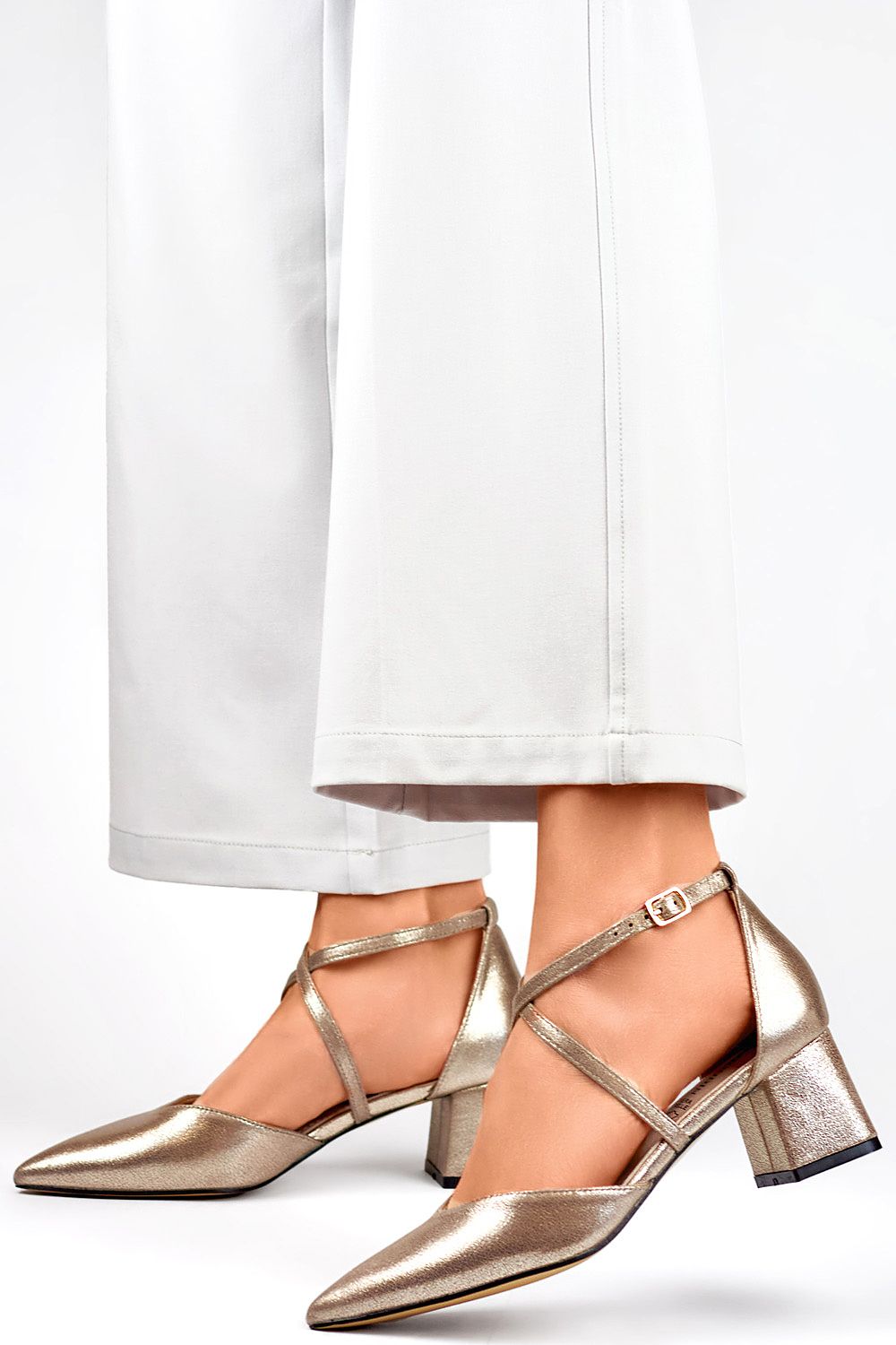 Pumps met dikke hak model 194873 PRIMO