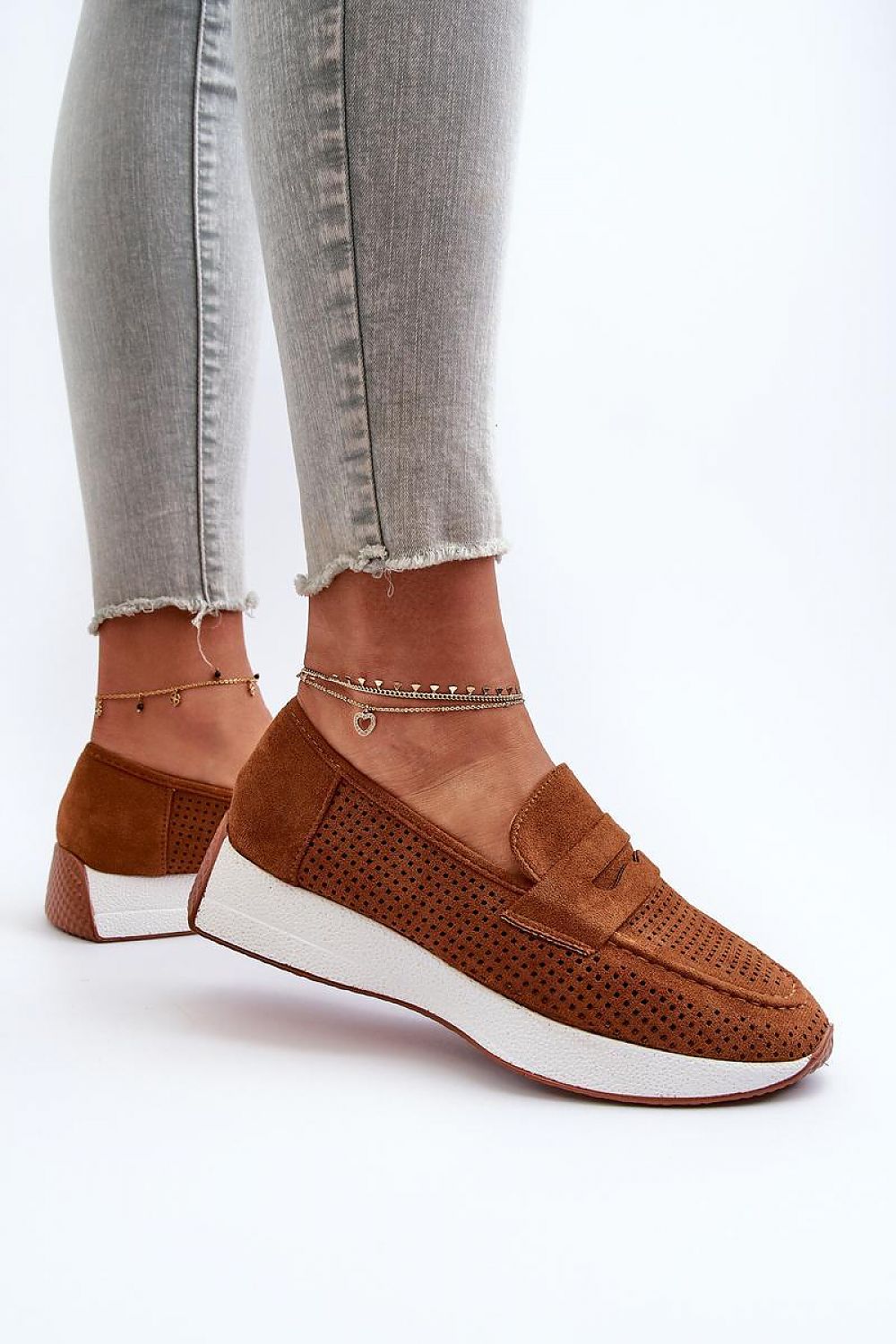 Moccassins model 195717 Step in style