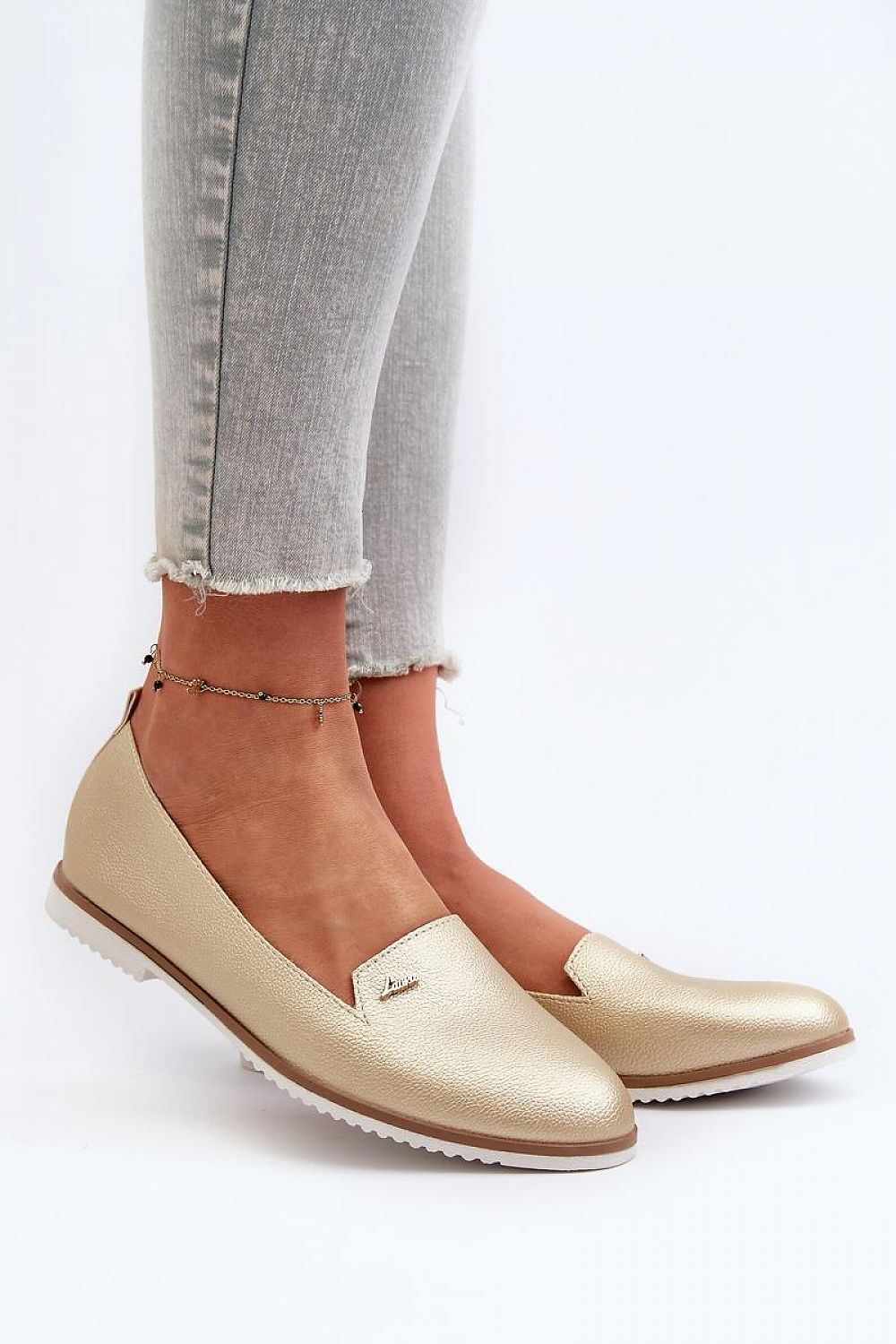 Moccassins model 196410 Step in style