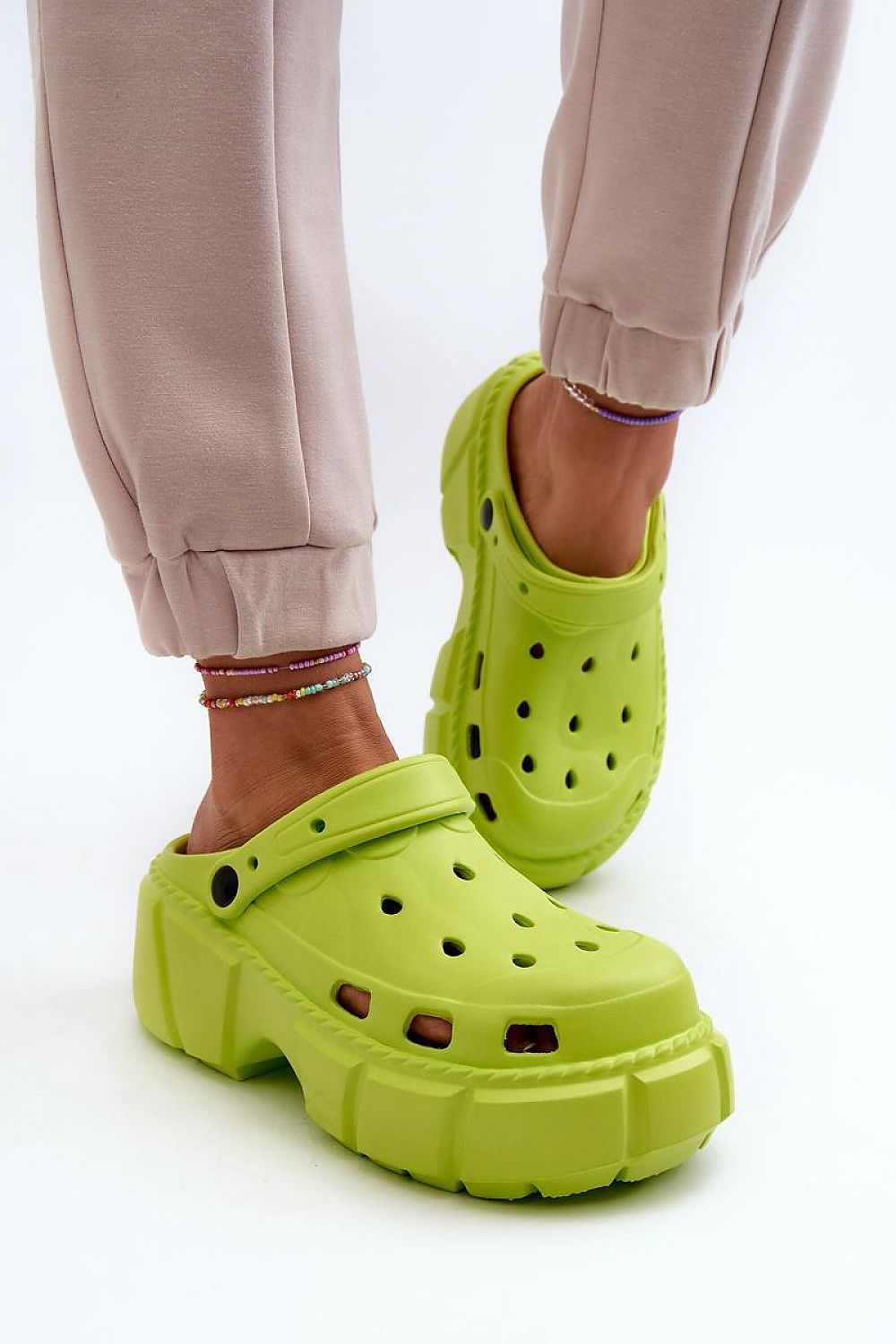 slippers model 196681 Step in style