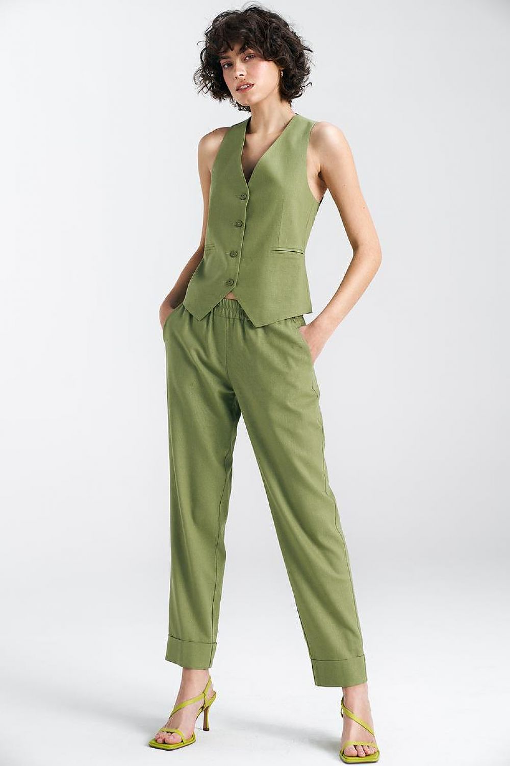 vest model 197000 Nife