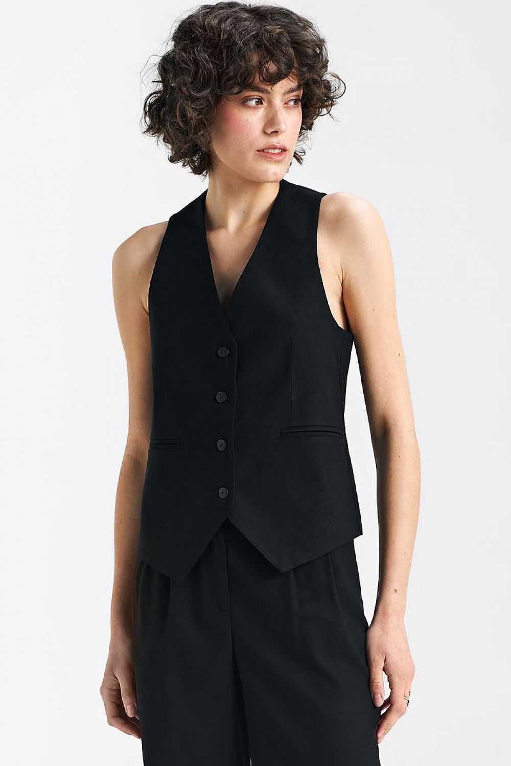 vest model 197002 Nife