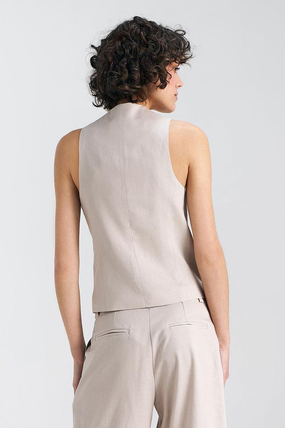 vest model 197003 Nife