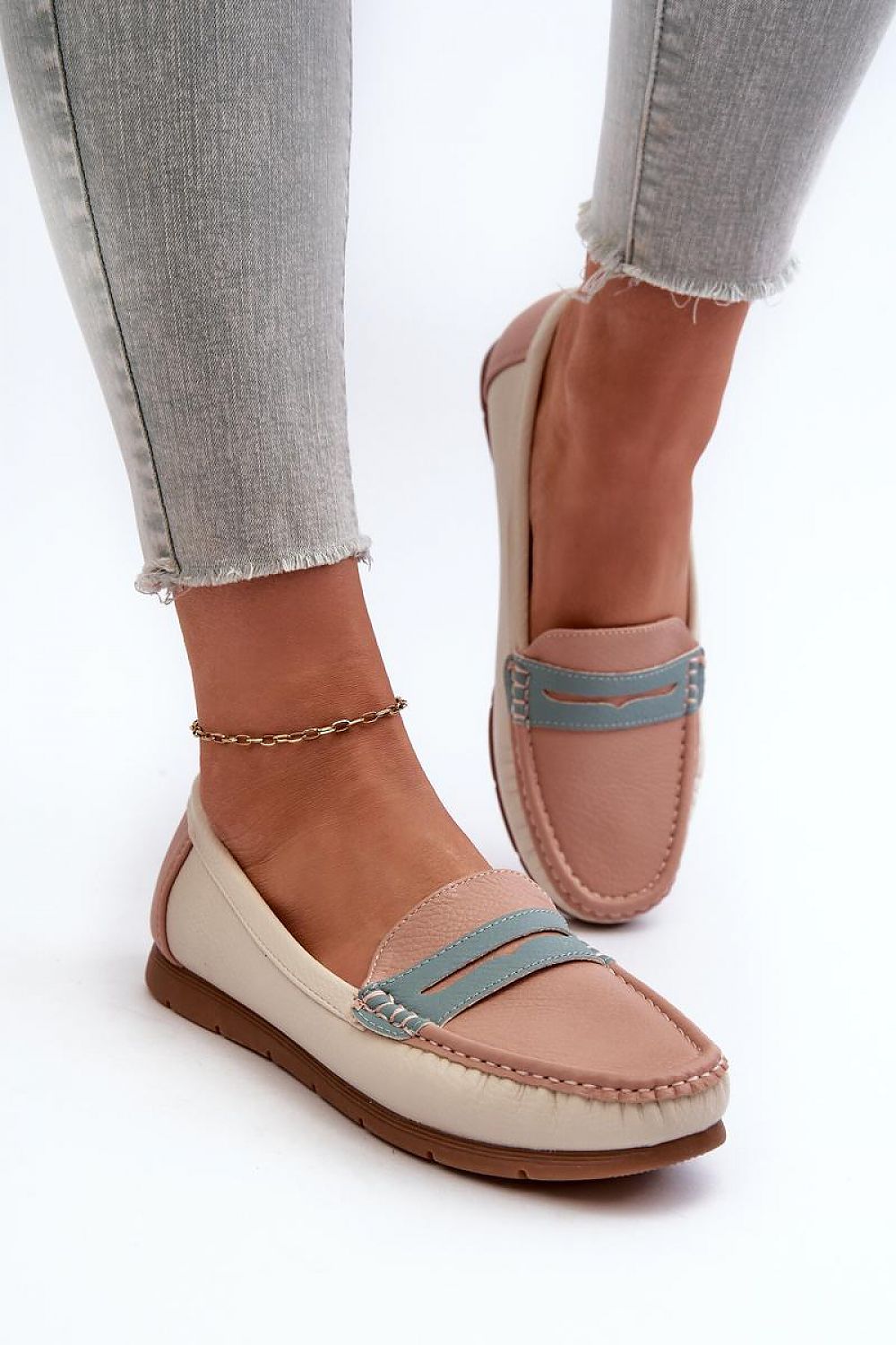 Moccassins model 197142 Step in style