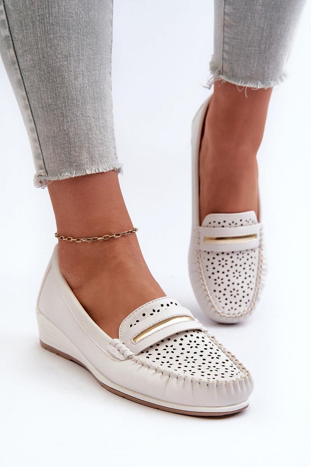 Moccassins model 197143 Step in style