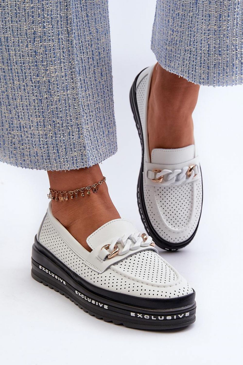 Moccassins model 197156 Step in style