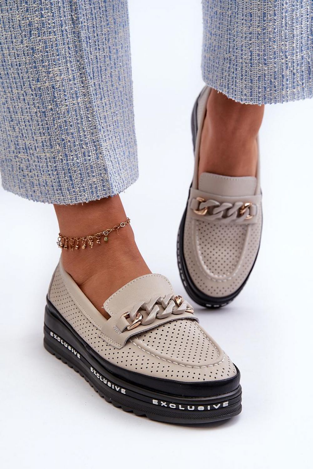 Moccassins model 197157 Step in style