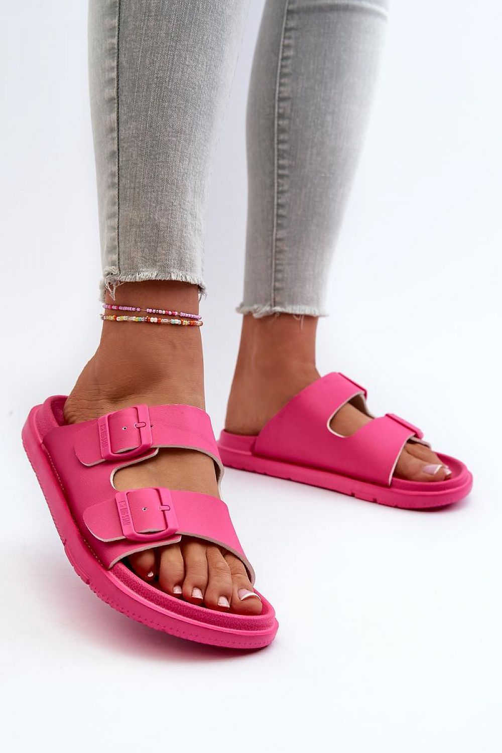 slippers model 197416 Step in style