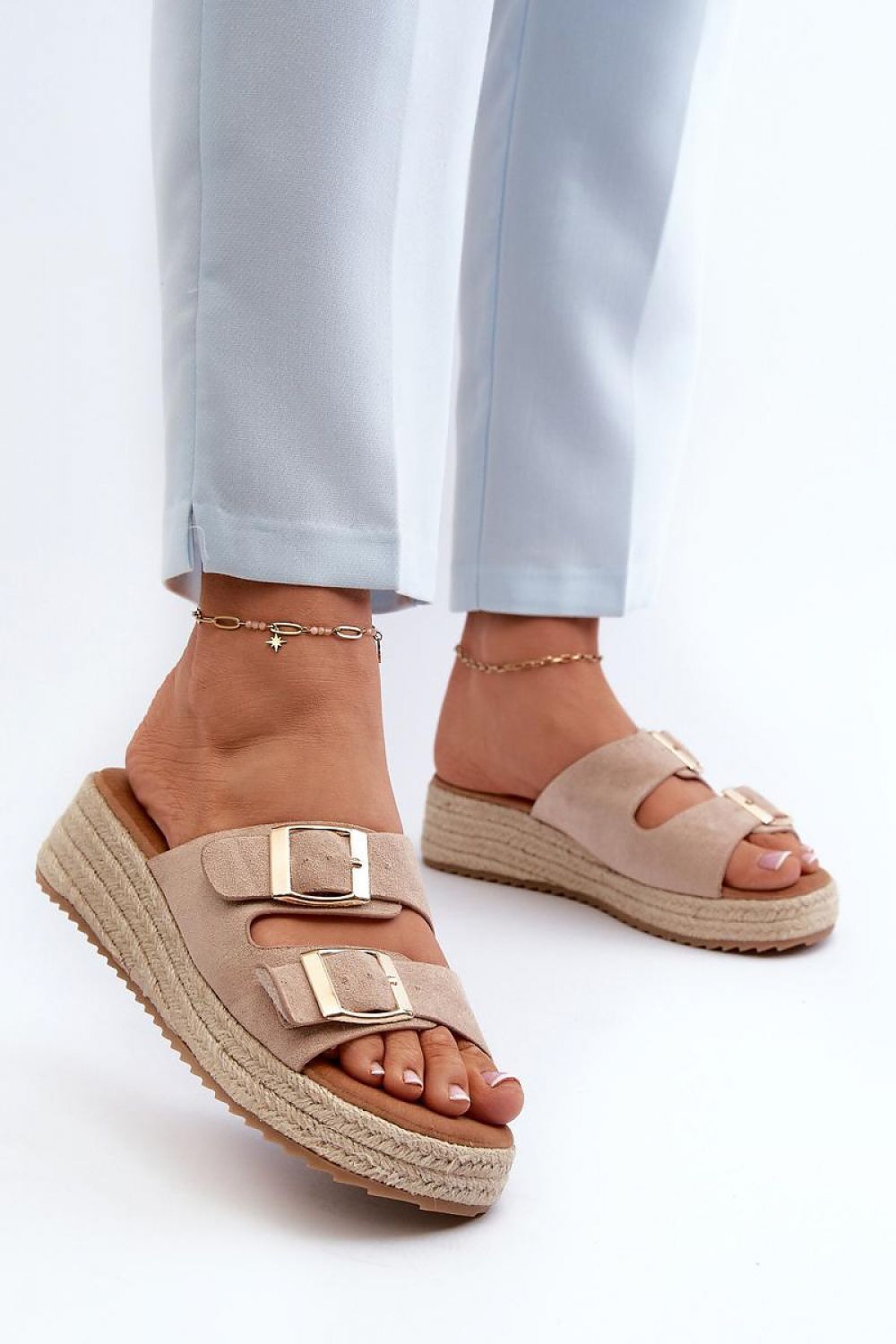 slippers model 197420 Step in style