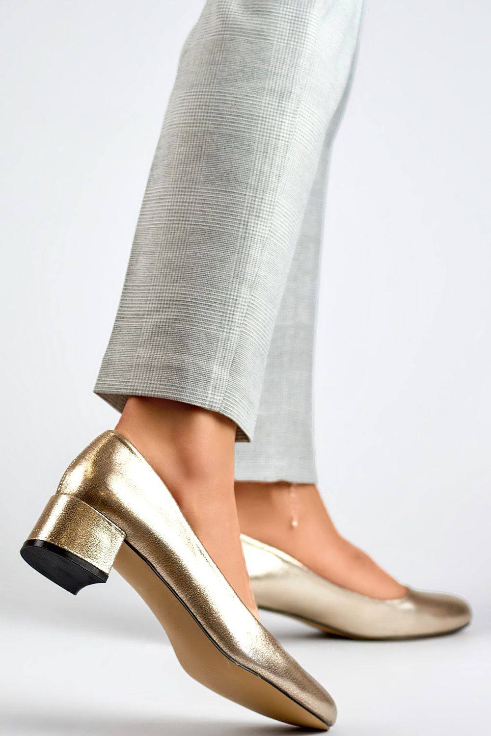Pumps met dikke hak model 197994 PRIMO