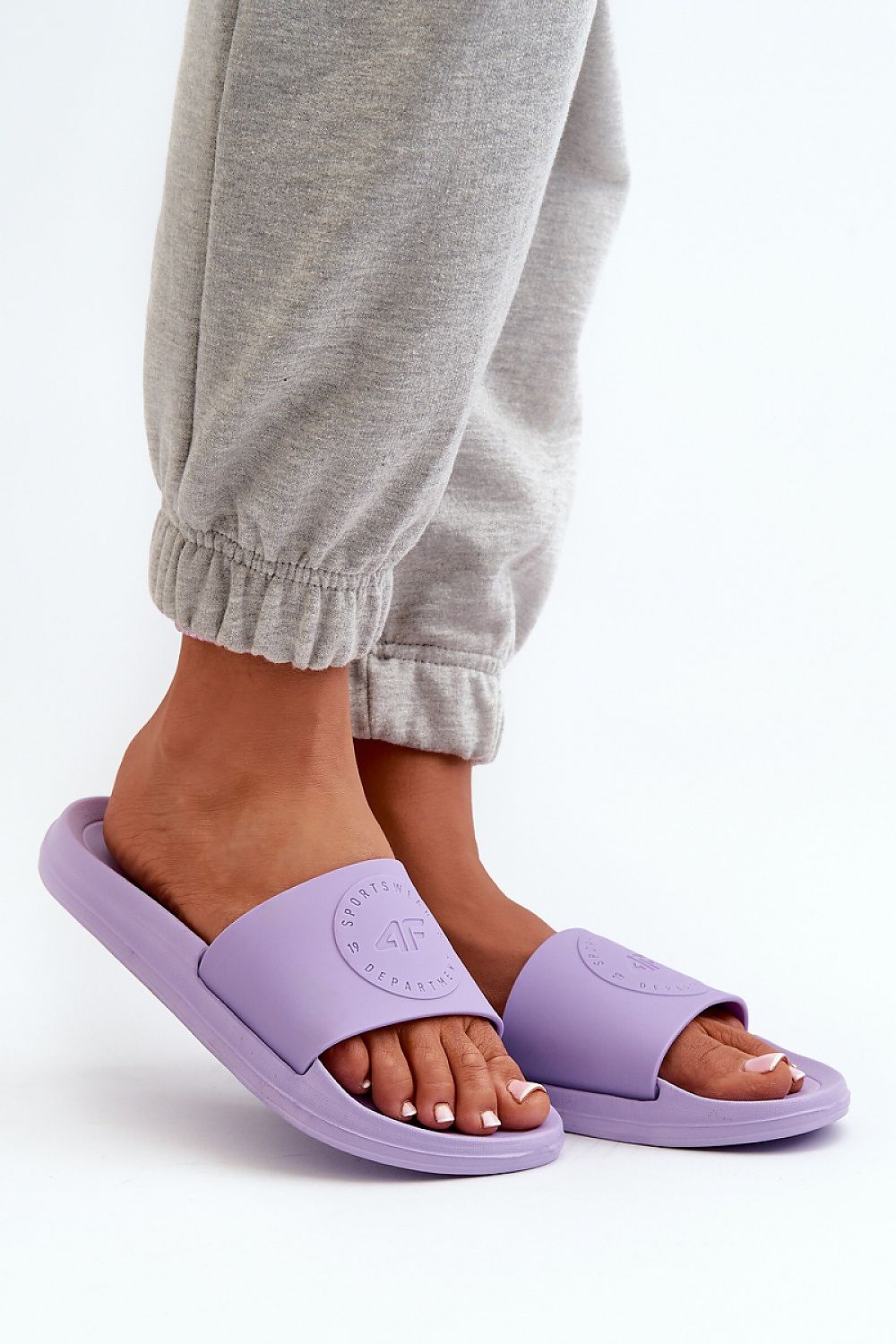 slippers model 198609 Step in style