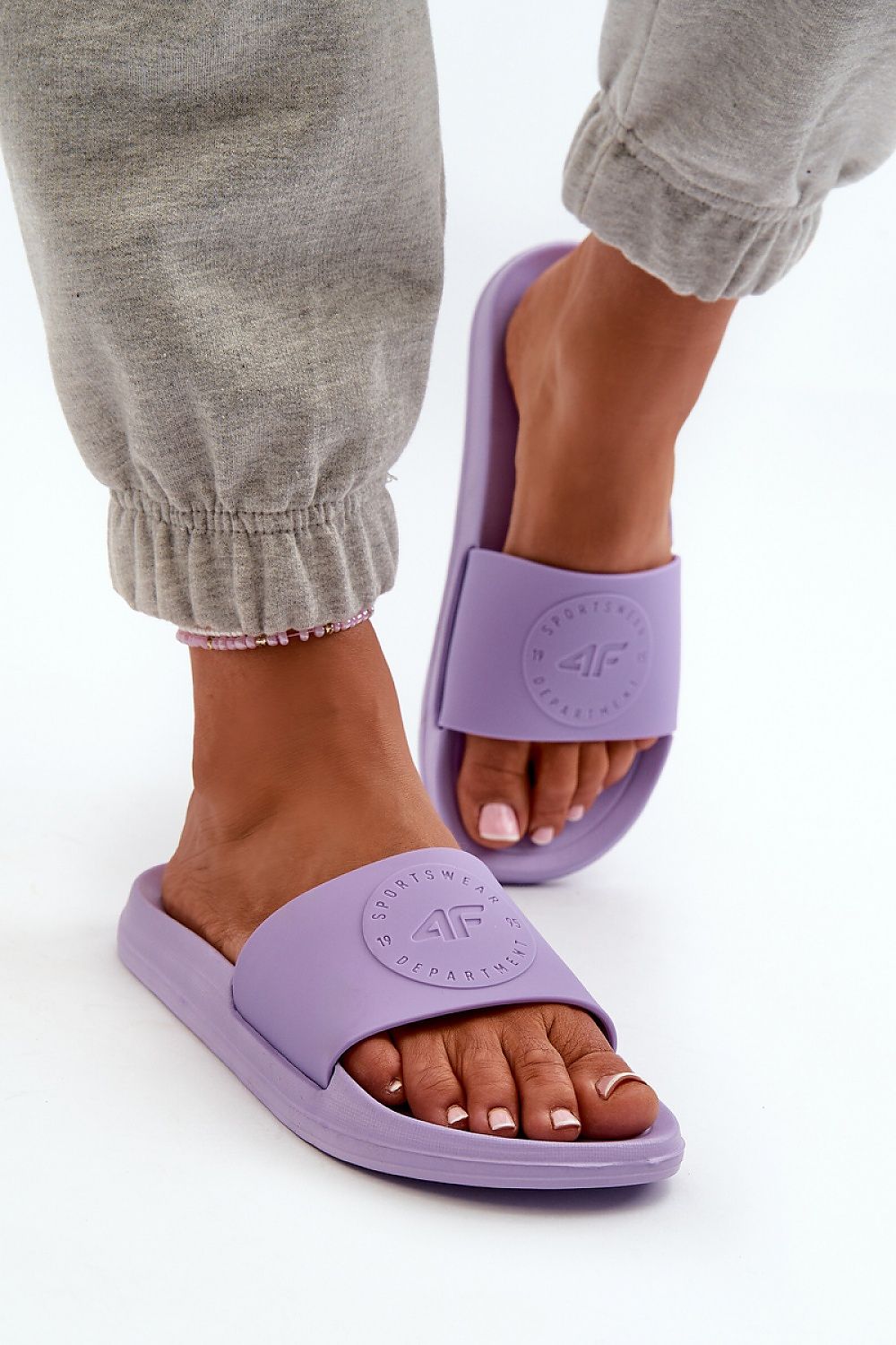 slippers model 198609 Step in style