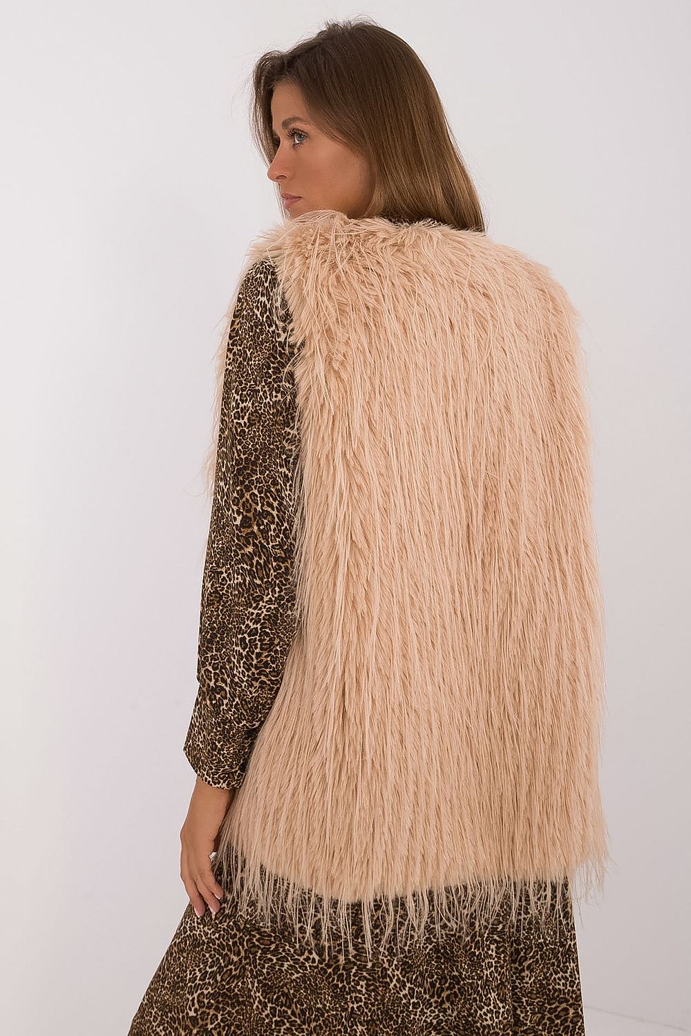 vest model 199759 AT