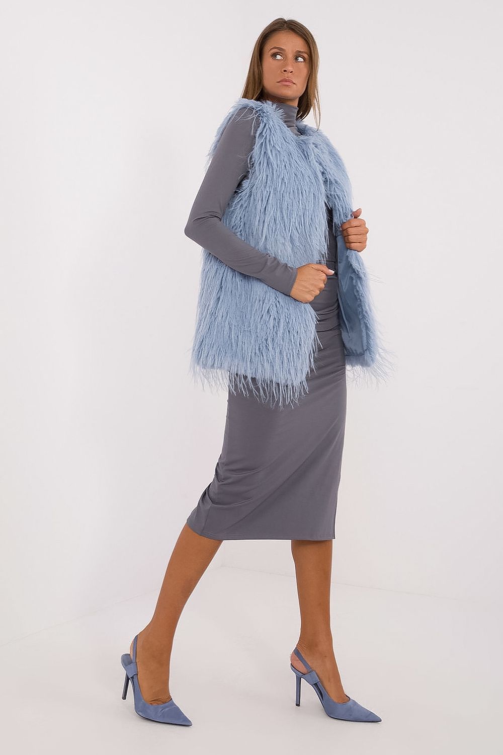 vest model 199761 AT