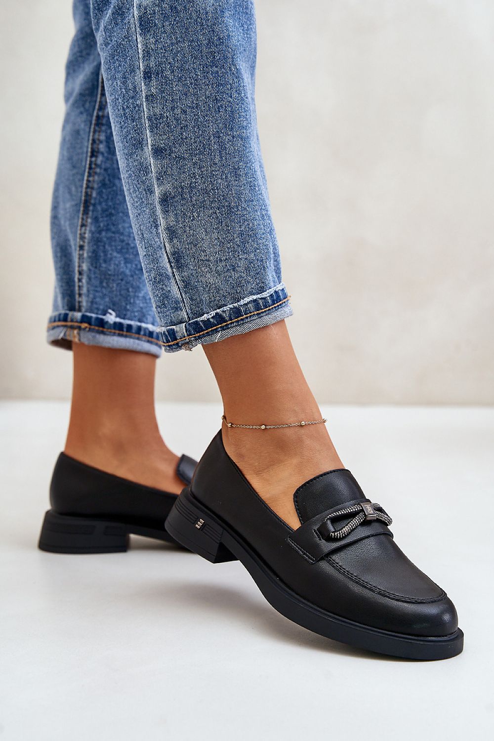 Moccassins model 200082 Step in style