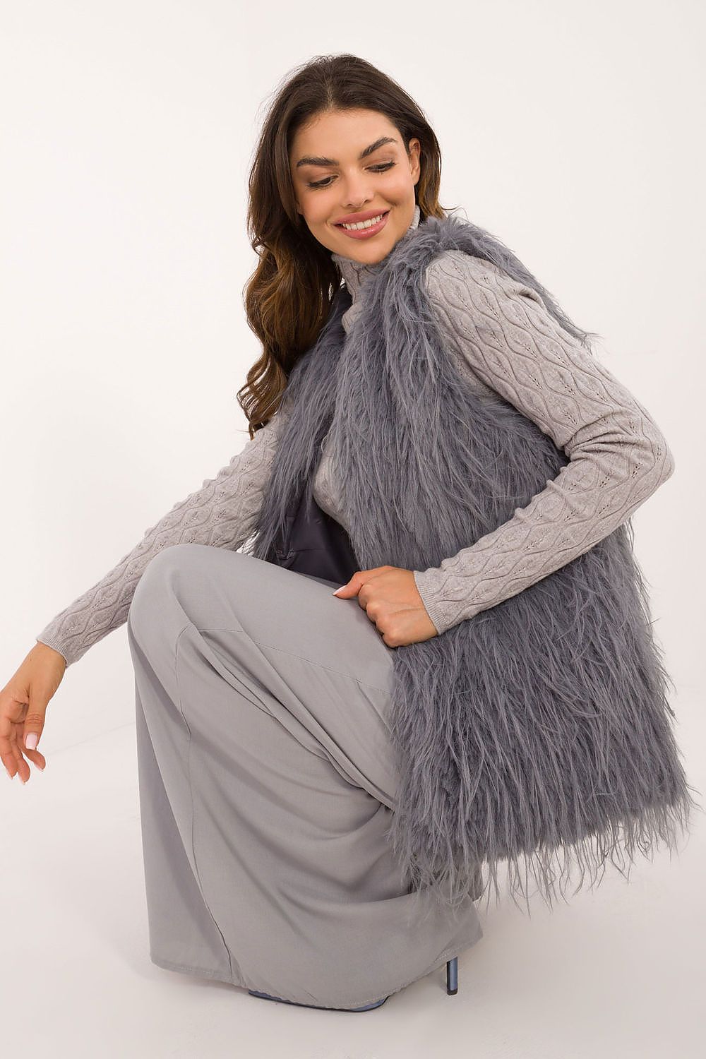 vest model 200201 AT