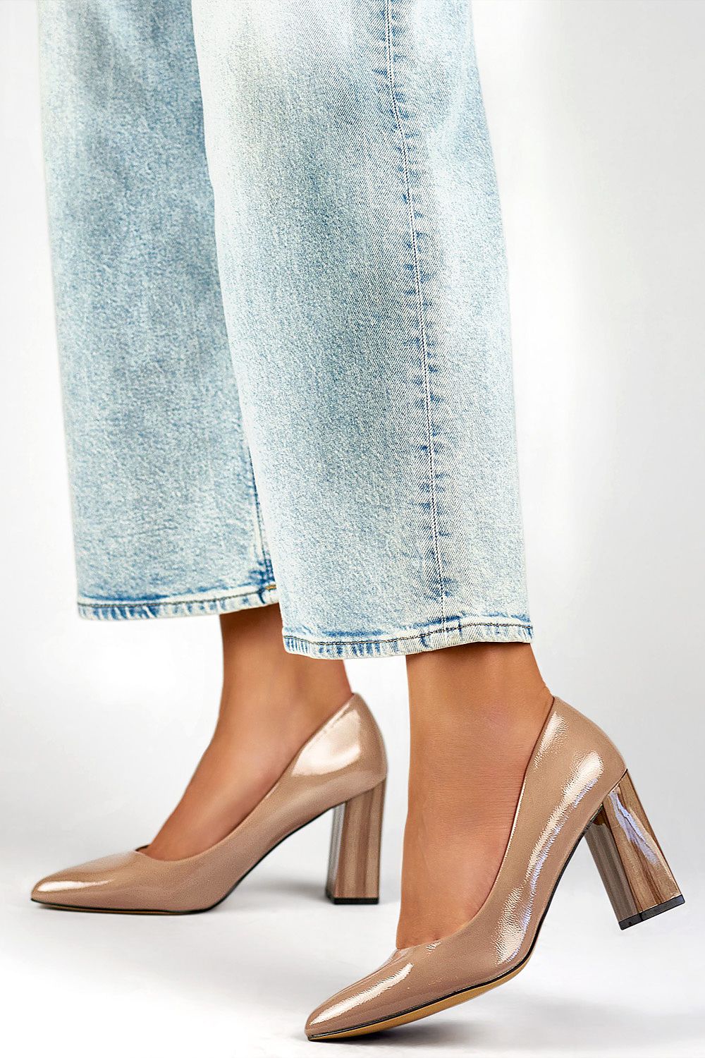 Pumps met dikke hak model 200292 PRIMO