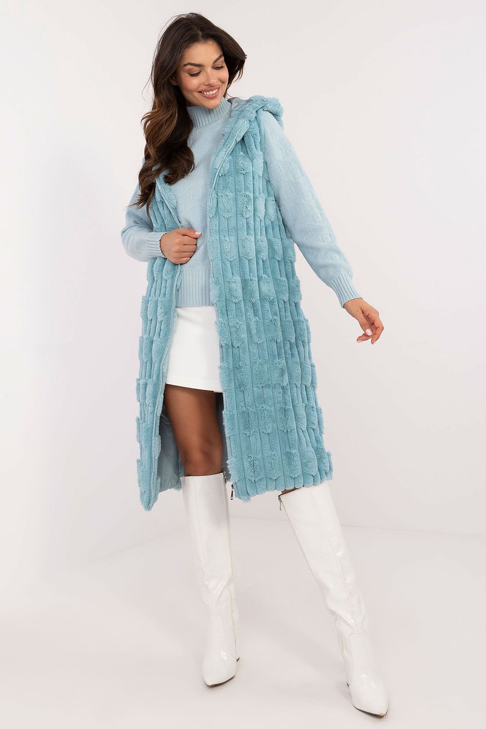 vest model 200521 AT