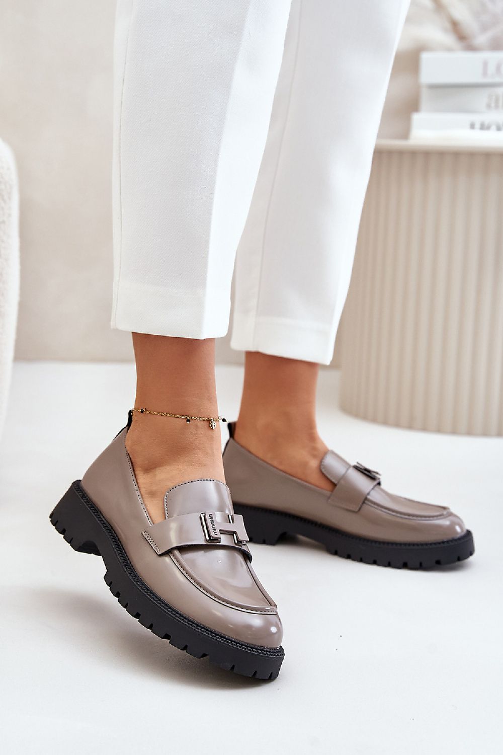Moccassins model 201034 Step in style