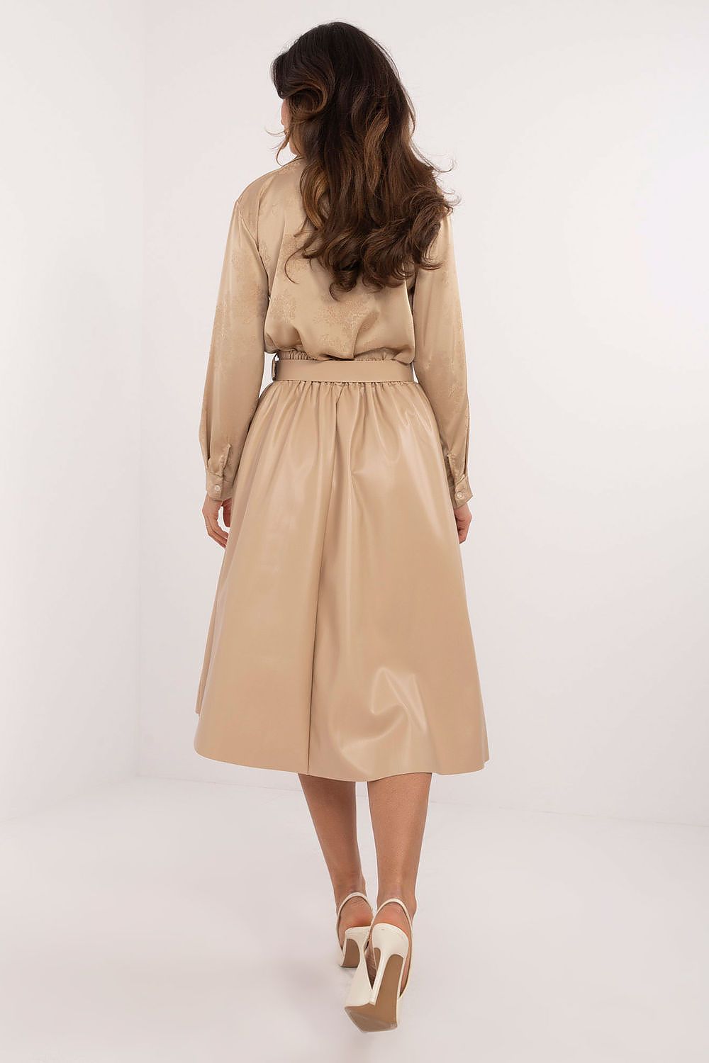 rok model 202401 Italy Moda