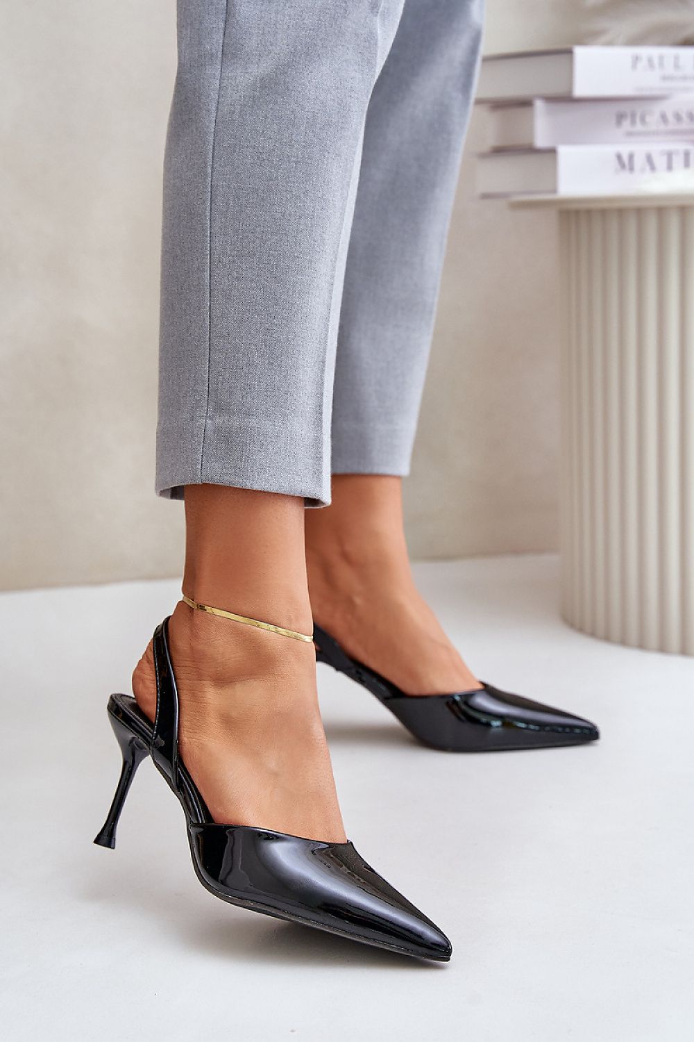 naaldhakken model 202798 Step in style