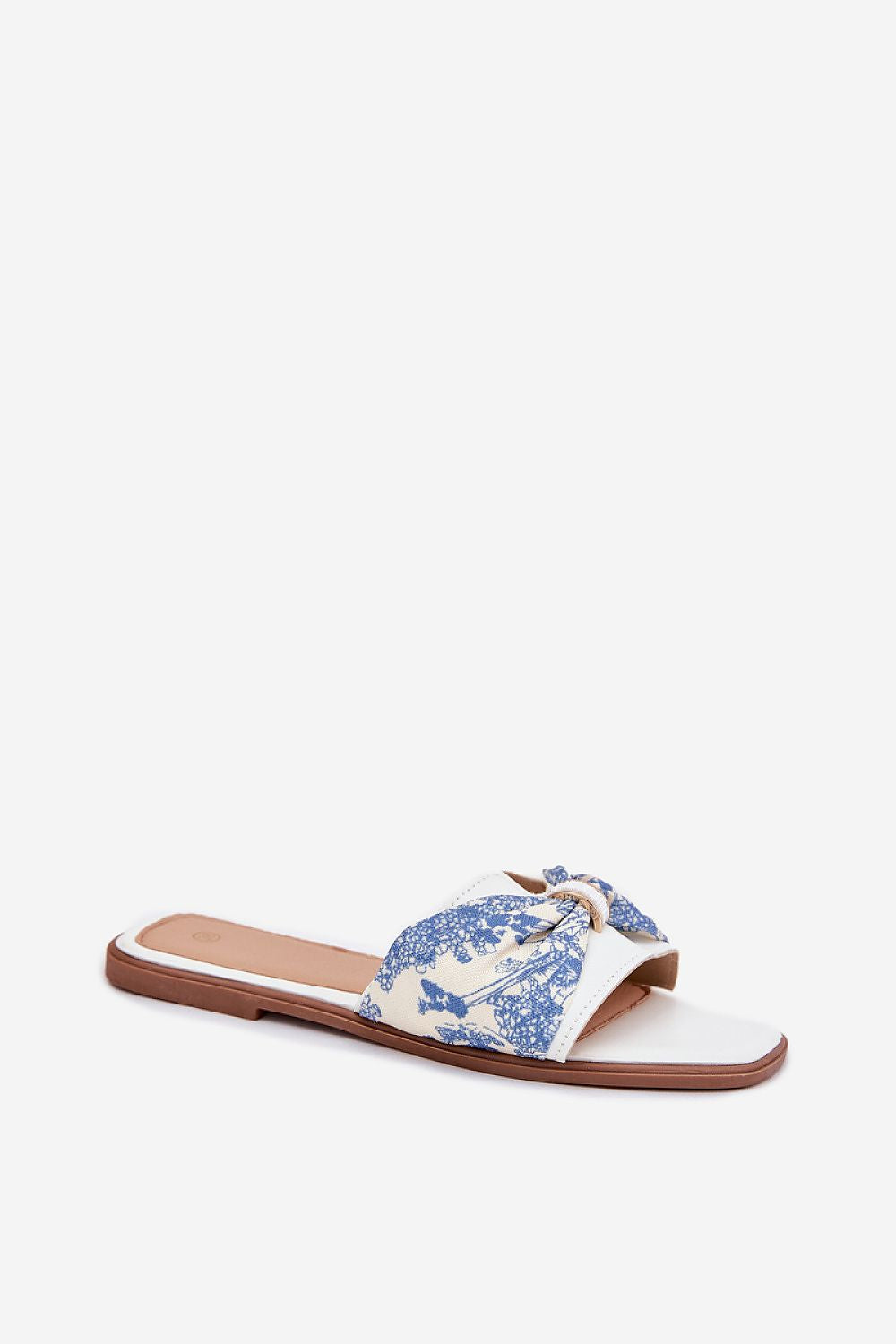 slippers model 214717 Step in style