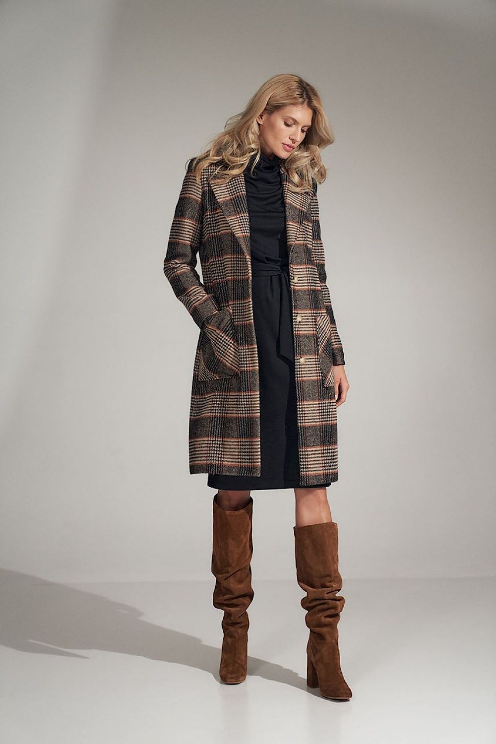 mantel model 150795 Figl