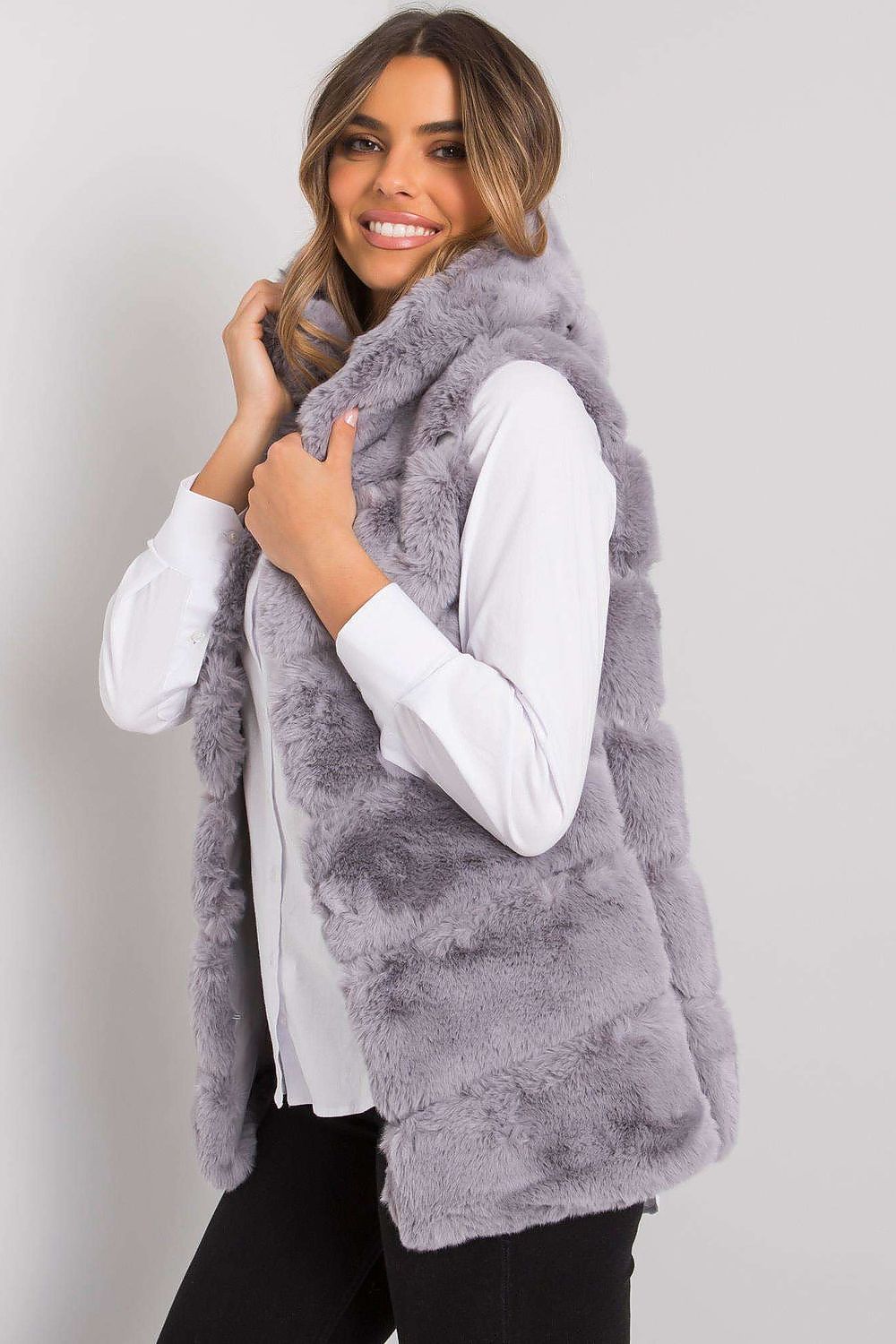 vest model 159670 Och Bella