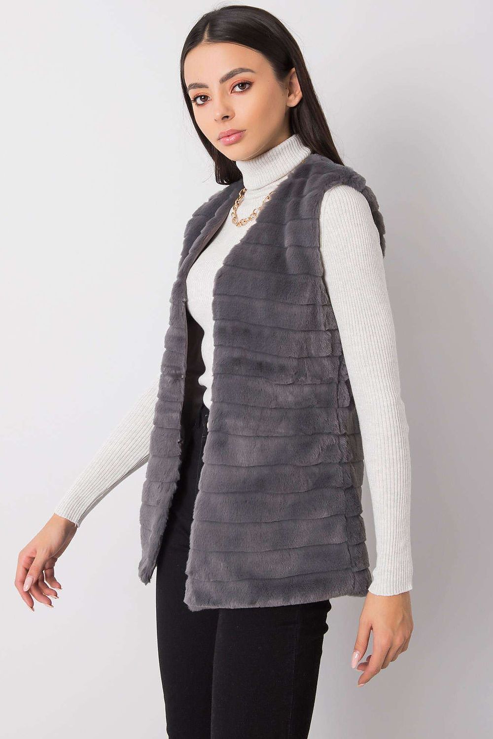 vest model 159802 Och Bella