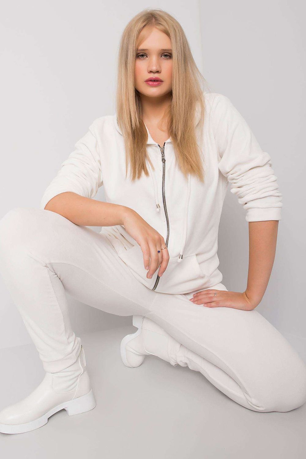 Set model 171040 Relevance