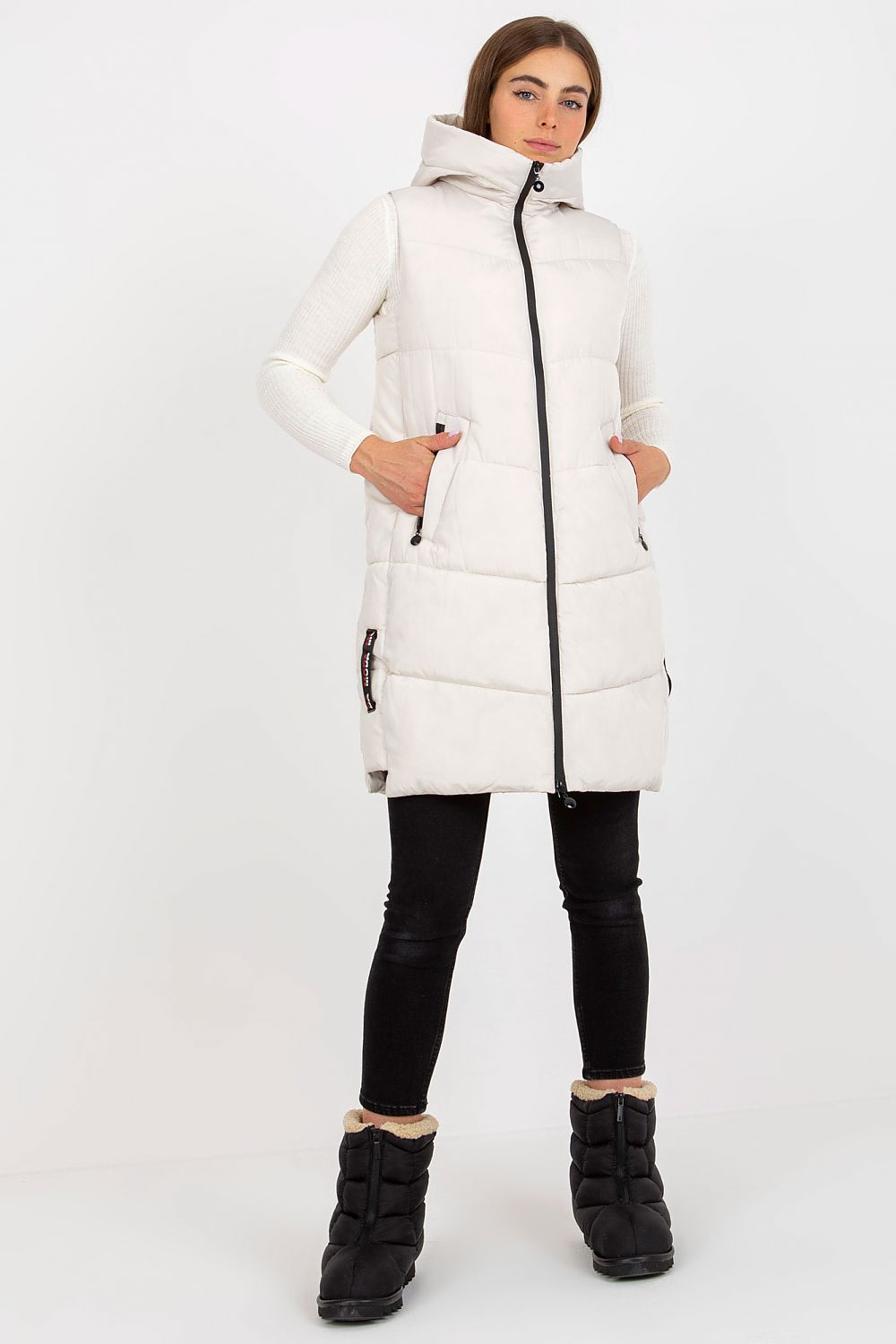vest model 172628 NM