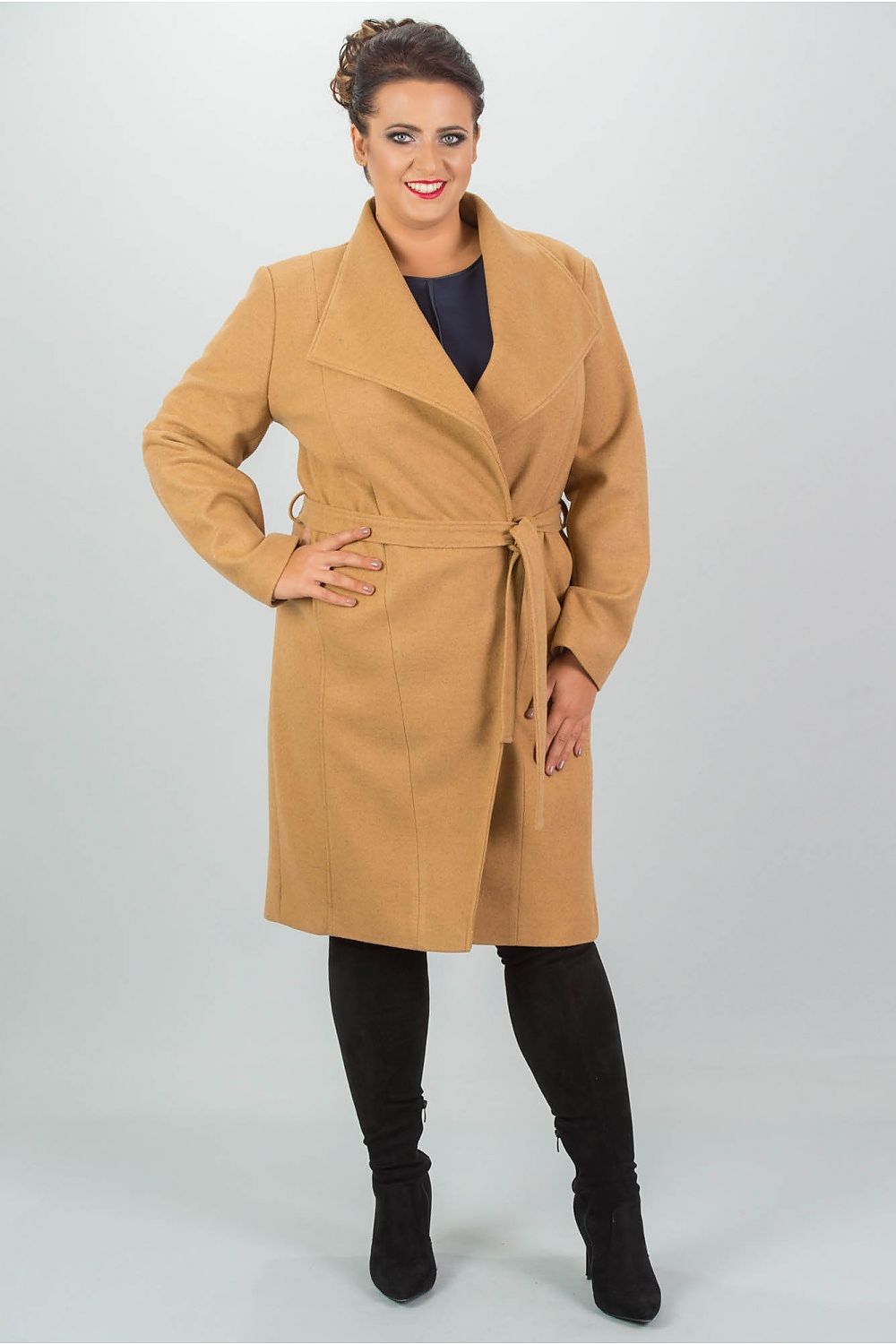 mantel plus size model 173081 Karko