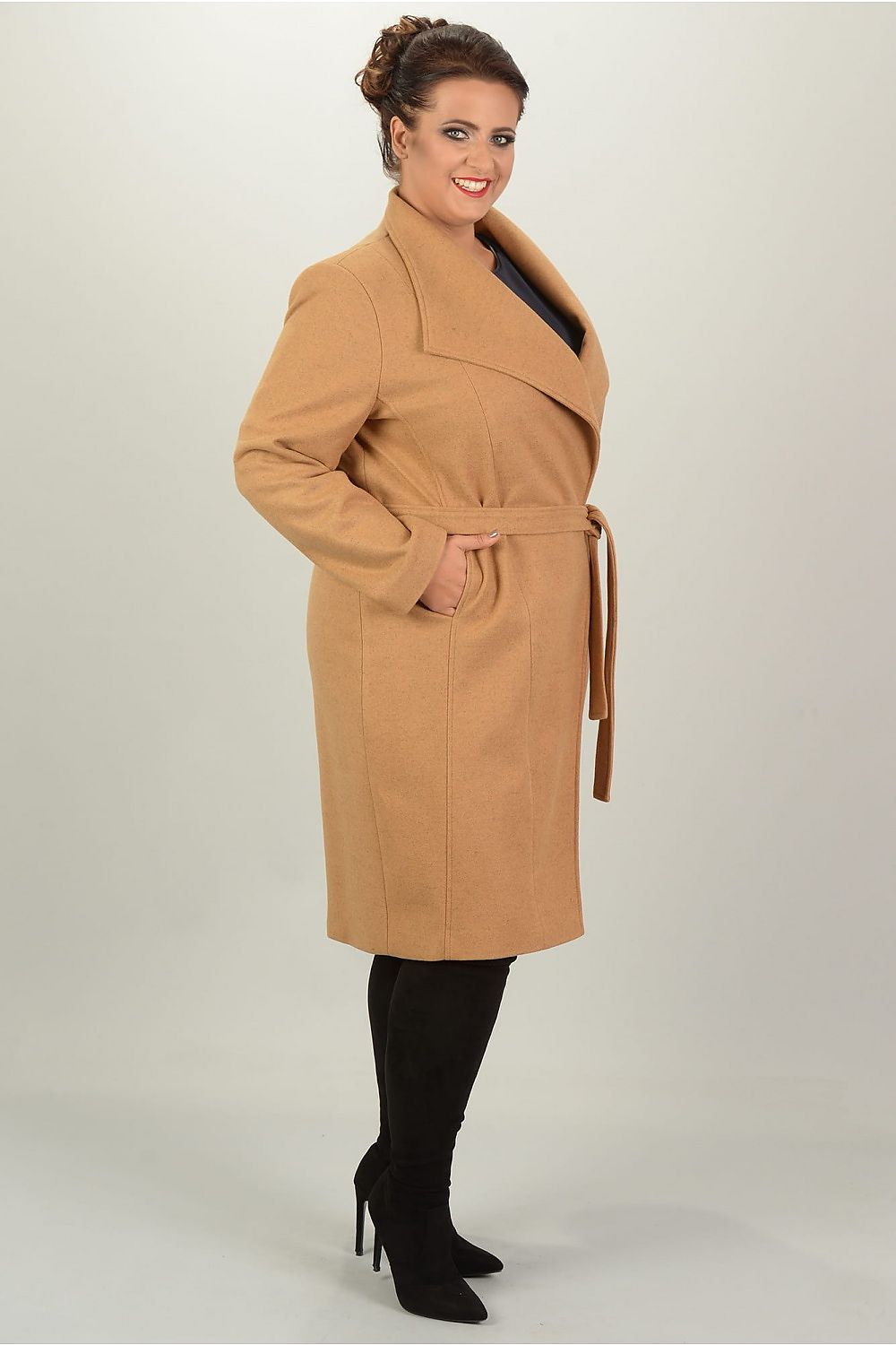mantel plus size model 173081 Karko