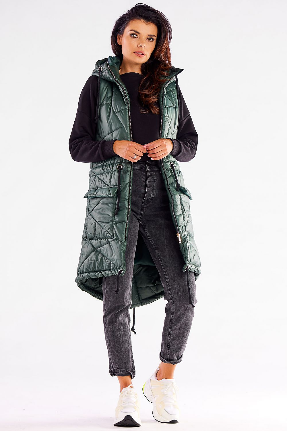 vest model 173874 awama