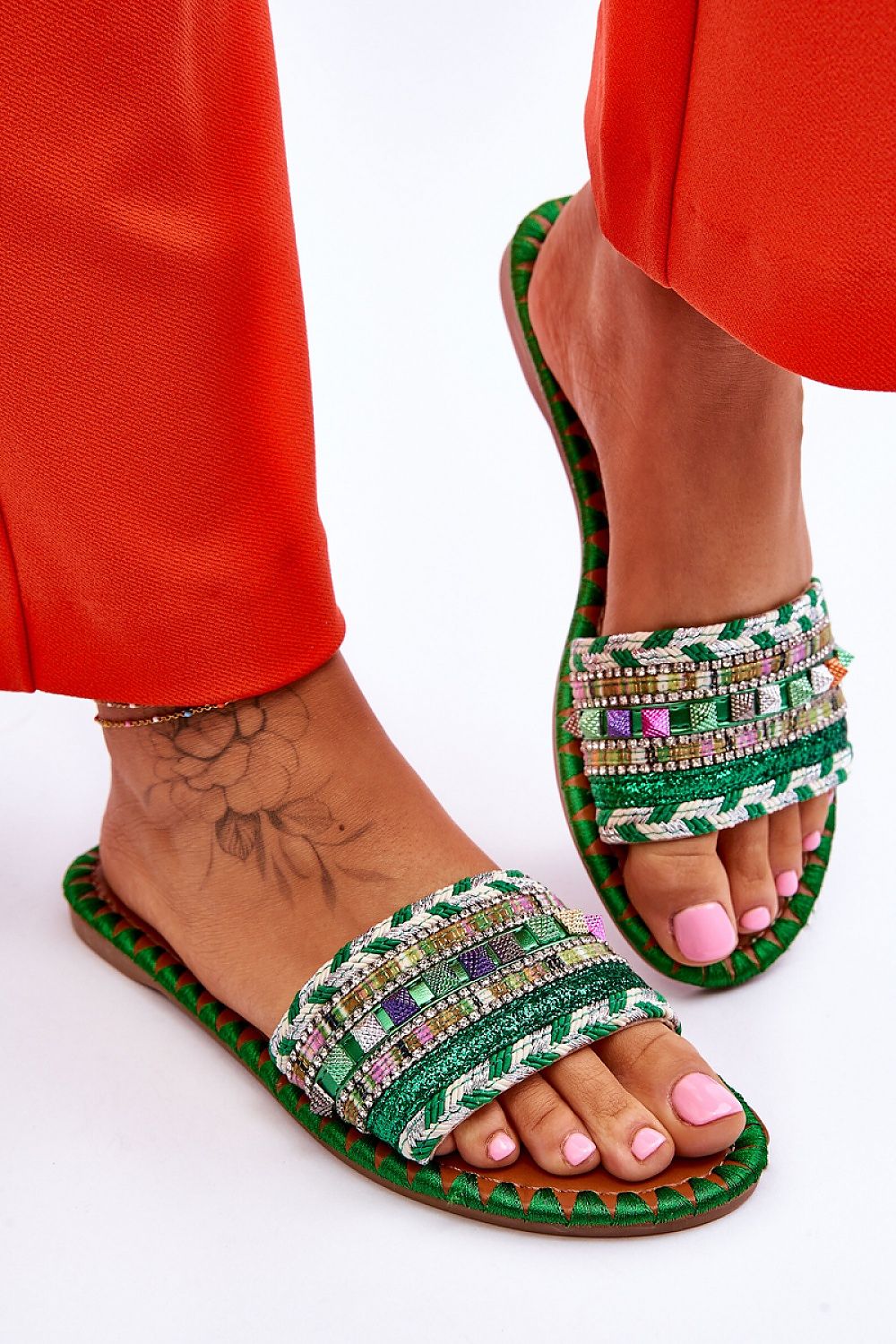 slippers model 178444 Step in style