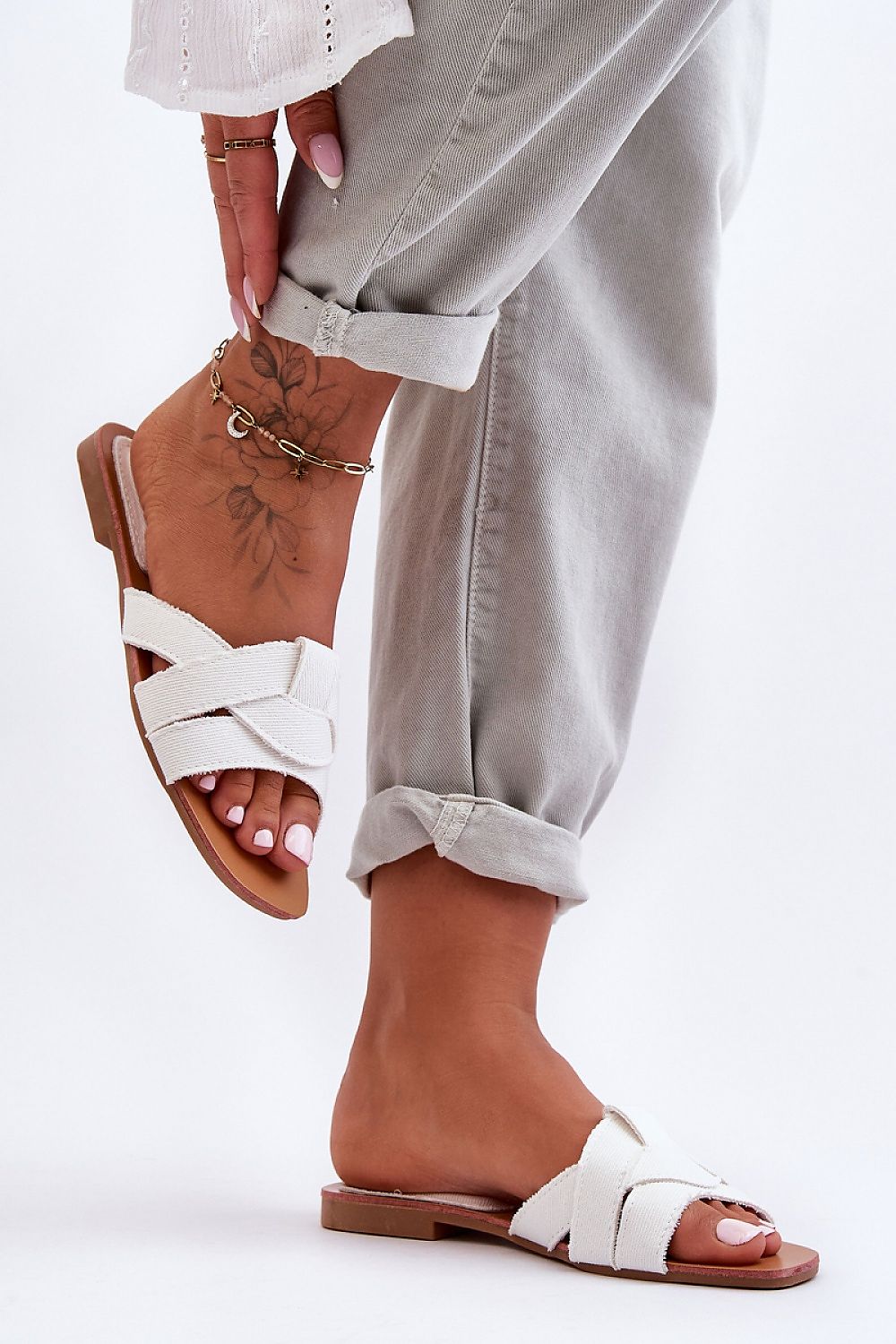 slippers model 183490 Step in style
