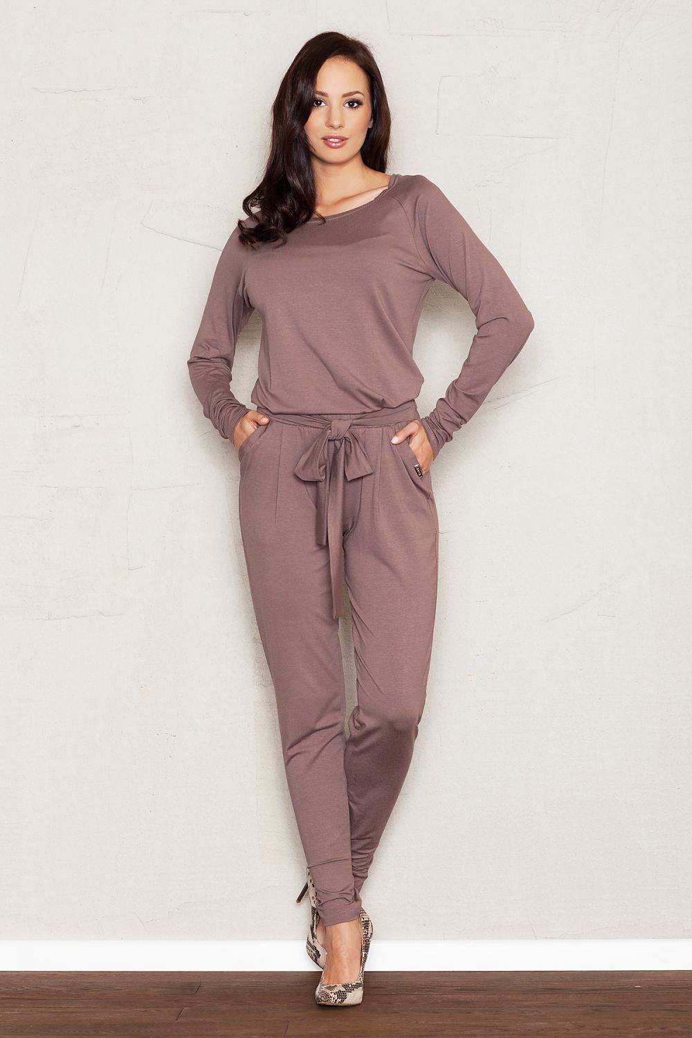 Damesbroek model 43922 Figl